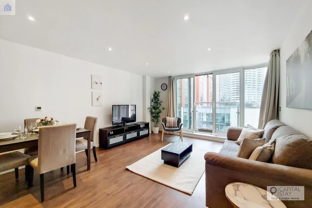 Fully Serviced Two Bed Apartment By Excel & O2 London